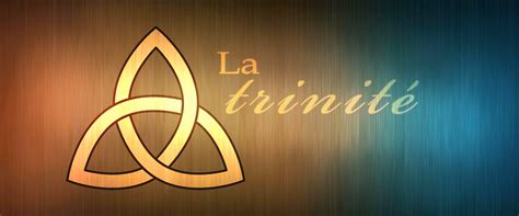 La Sainte Trinité : Un Jeu de Couleurs Vibrantes et d'Harmonies Mystiques !